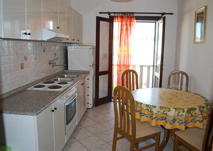 Villa Dubravka - Apartment With Golden View ;