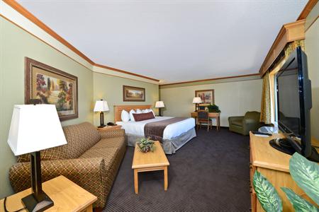 Best Western Plus Sidney Lodge