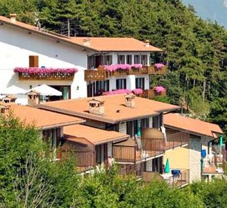 Residence Panorama La Forca Apartments Tignale