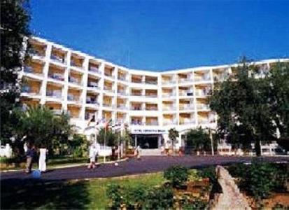 Sithonia Village