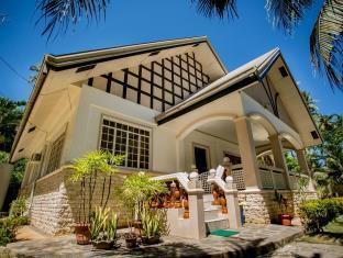 Panglao White Villa