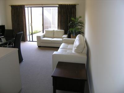 Insaa Serviced Apartments Dandenong