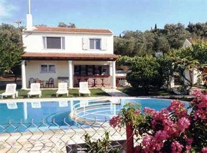 Nikos Apts
