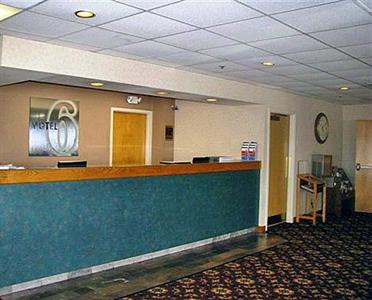 Motel 6 Quad City Airport Moline