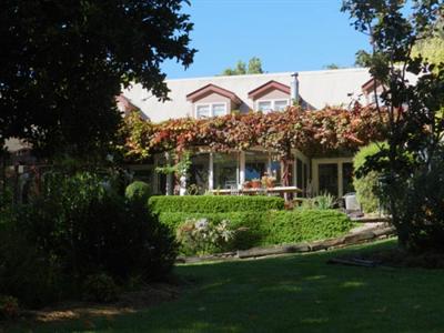 Evanslea by The River Mudgee Luxury Cottages