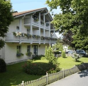 Hotel Lenauhof