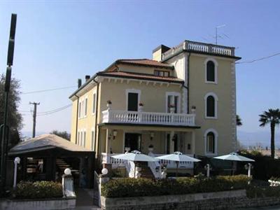 Hotel Villa Maria Lazise