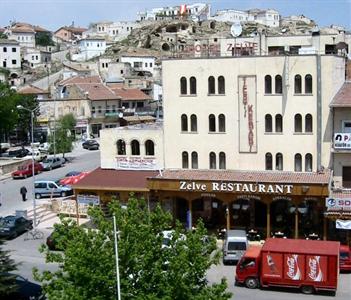 Hotel Zelve