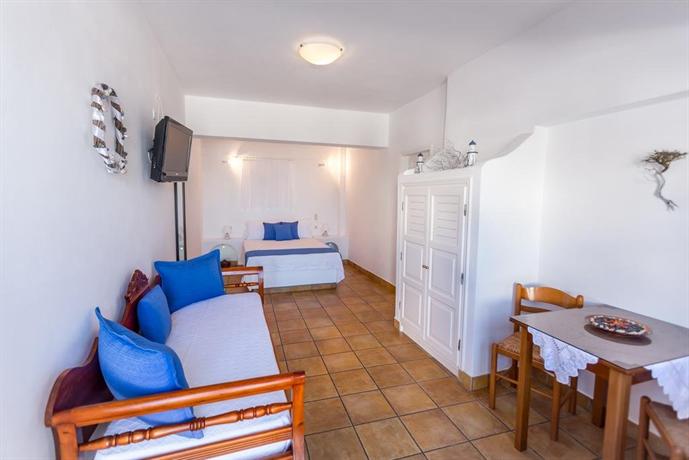 Ampelonas Apartments
