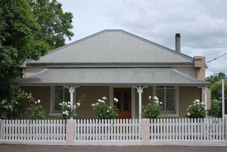 Arendon Cottage