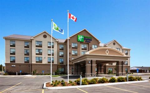 Holiday Inn Express Hotel and Suites New Liskeard