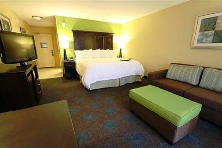 Hampton Inn Iowa City University Area