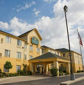 La Quinta Inn and Suites Woodlands South