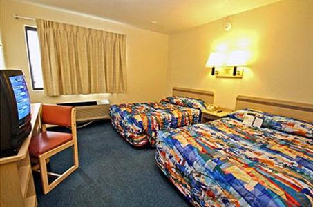 Americas Best Value Inn - Lincoln Airport