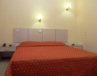 Pantheon Hotel