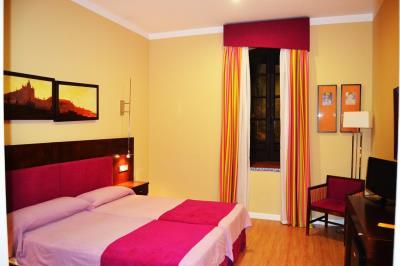 Hotel El Carmen Puente Genil