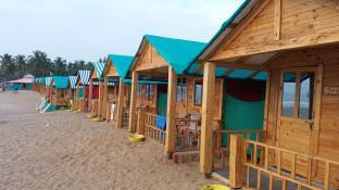 Saxony Beach Huts