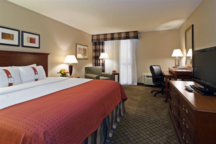 Holiday Inn Hotel & Suites Cincinnati-Eastgate