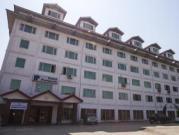 Hotel Pamposh