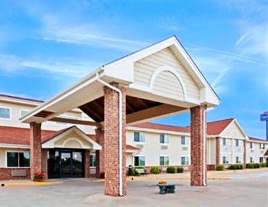 AmericInn Lodge & Suites Hesston