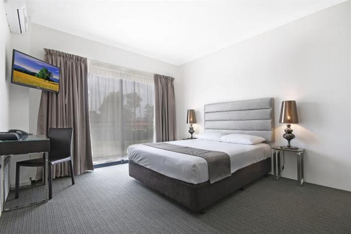 Value Suites Penrith