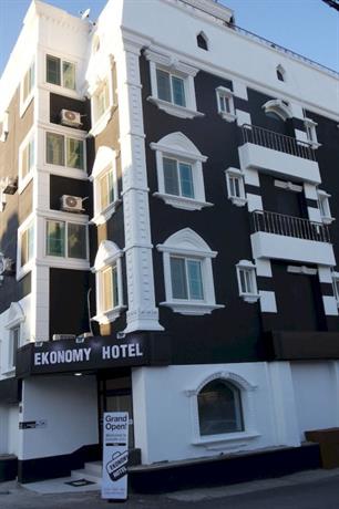 Ekonomy Hotel Yeosu