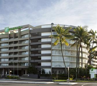 Holiday Inn Cairns