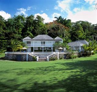 Round Hill Hotel & Villas