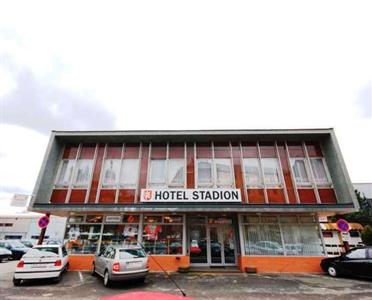 Hotel Stadion Hradec Kralove